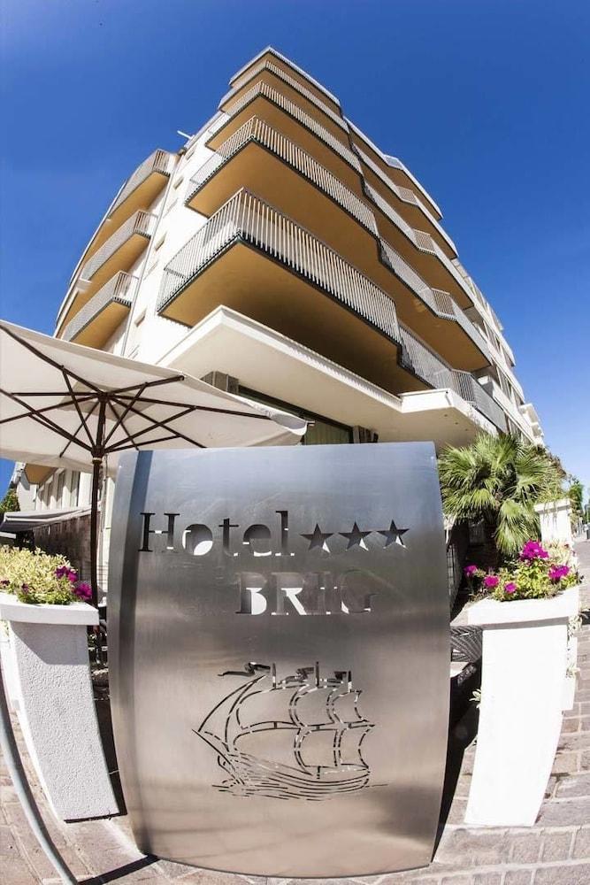 Hotel Brig Каттолика Экстерьер фото